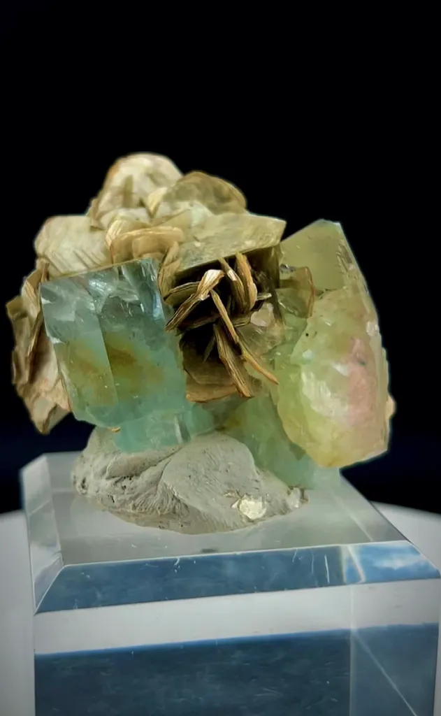 Aquamarine from Pakistan - image 2