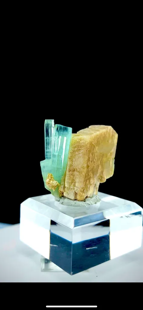 Aquamarine from Pakistan - image 3