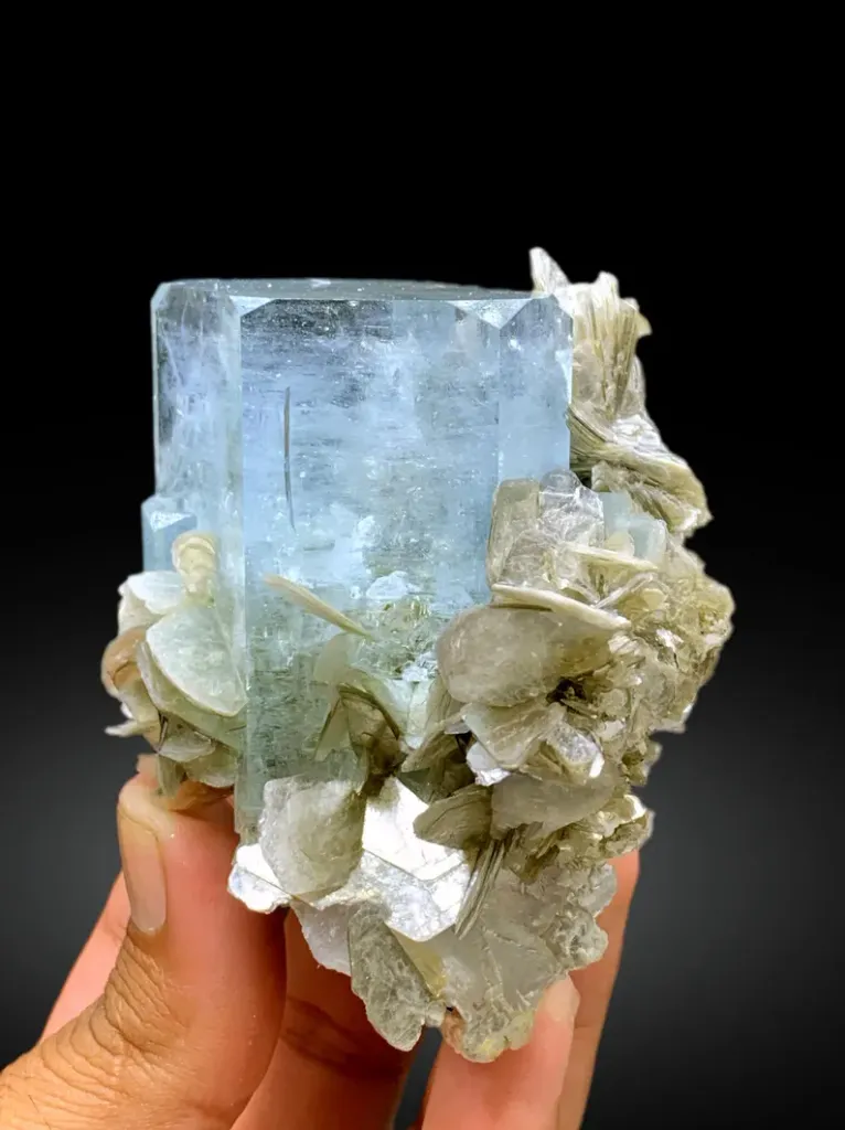 Aquamarine from Pakistan - image 5