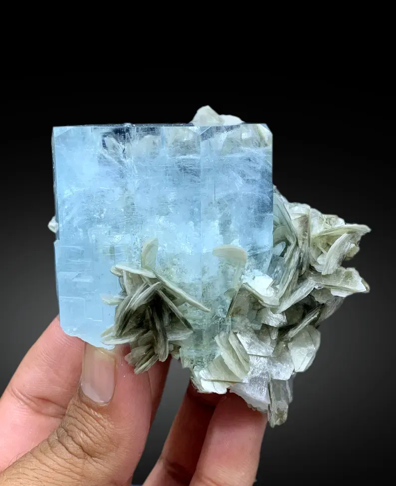 Aquamarine from Pakistan - image 3