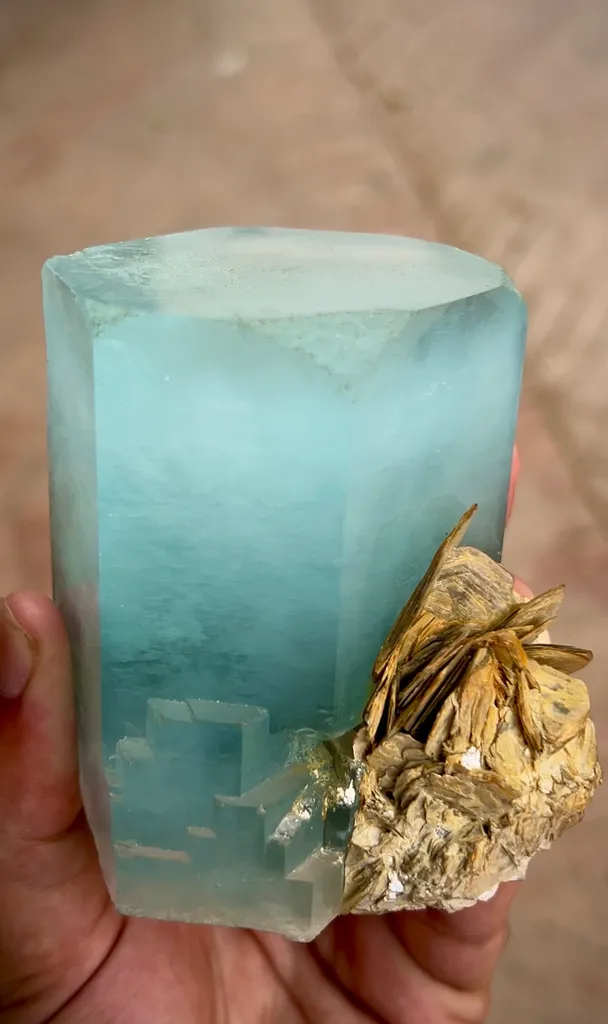 Aquamarine from Pakistan - image 9