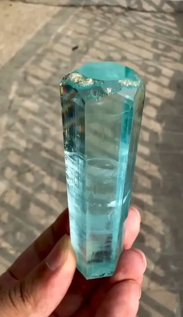 Aquamarine from Pakistan - image 8