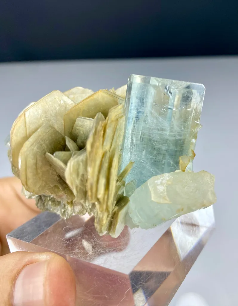Aquamarine from Pakistan, Gilgit-Baltistan, Nagar District, Chumar Bakhoor - image 2
