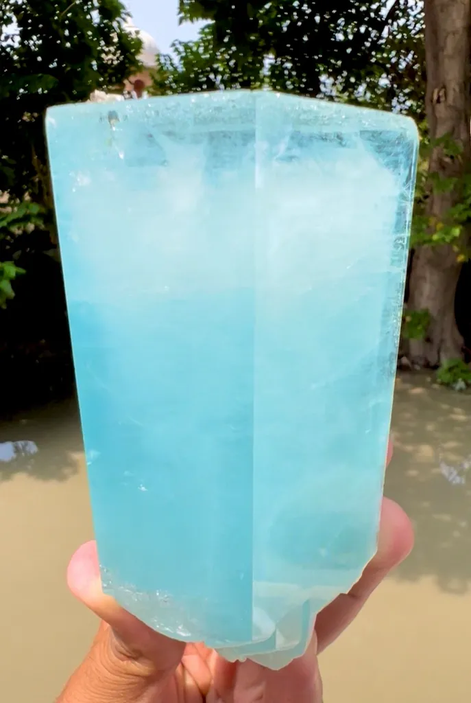 Aquamarine from Pakistan, Gilgit-Baltistan, Nagar District, Chumar Bakhoor image