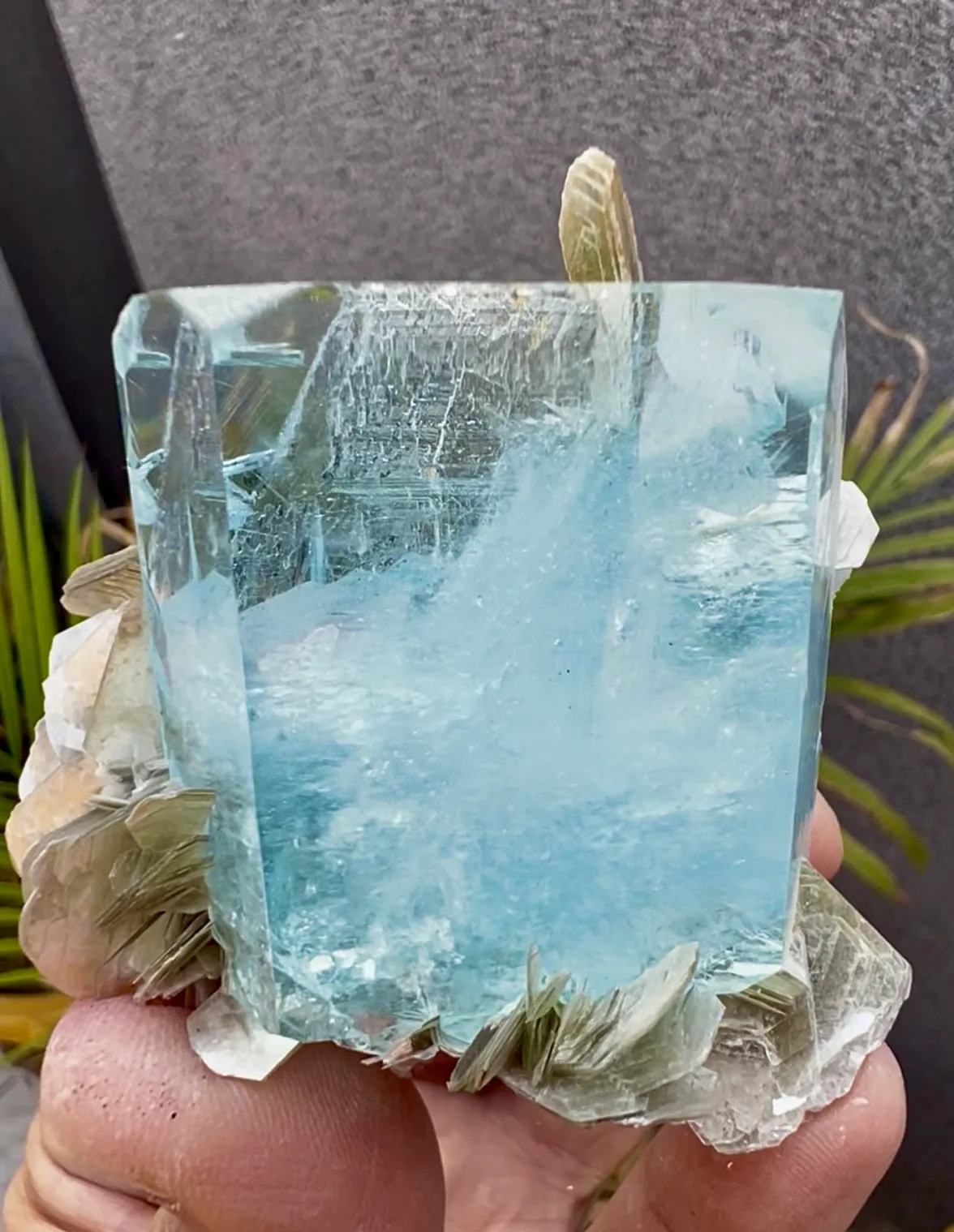 Aquamarine from Pakistan, Gilgit-Baltistan, Nagar District, Chumar Bakhoor - image 2