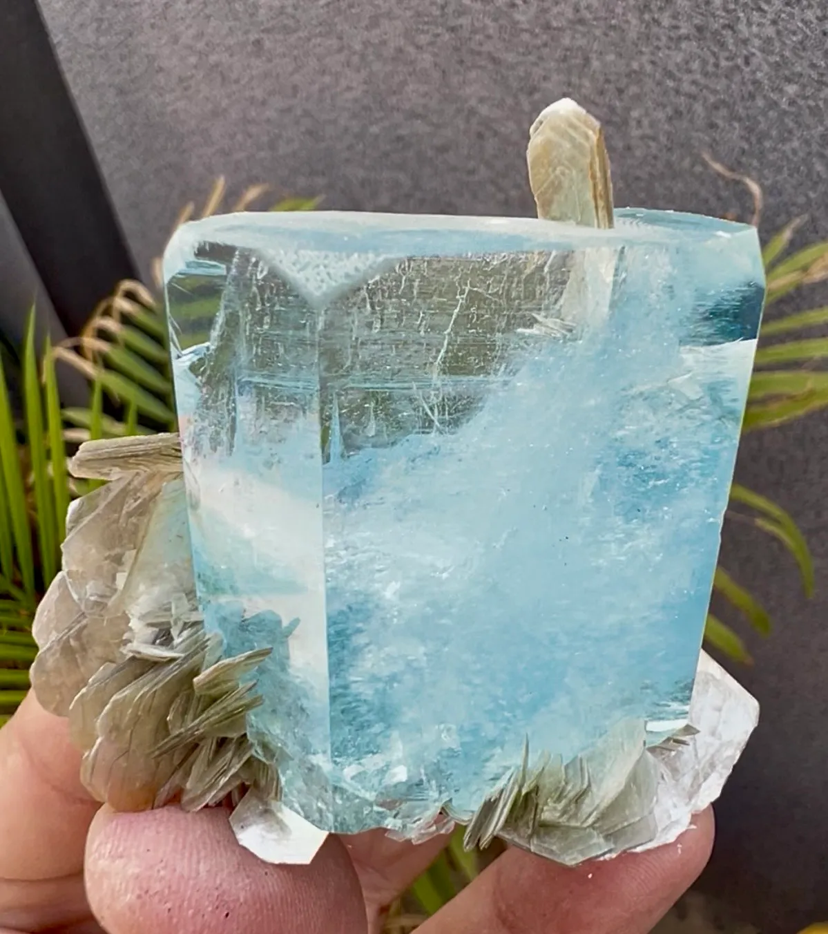 Aquamarine from Pakistan, Gilgit-Baltistan, Nagar District, Chumar Bakhoor - image 9