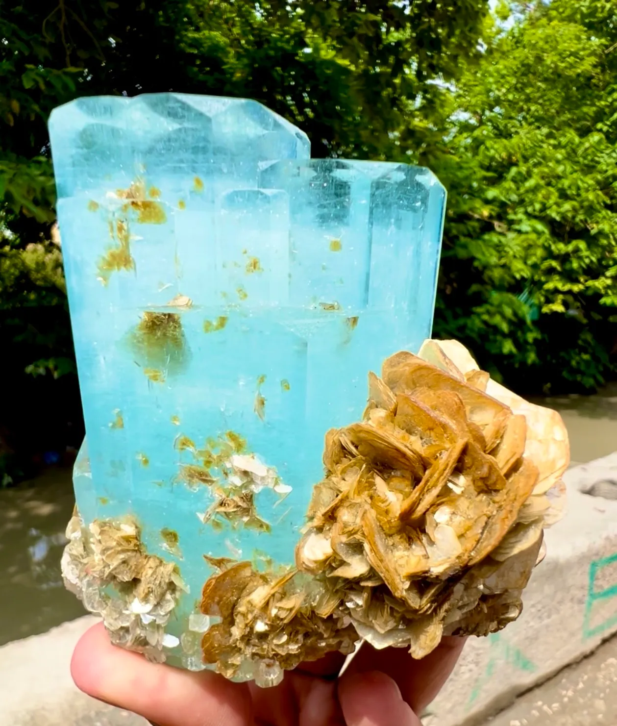 Aquamarine from Pakistan, Gilgit-Baltistan, Nagar District, Chumar Bakhoor - image 7