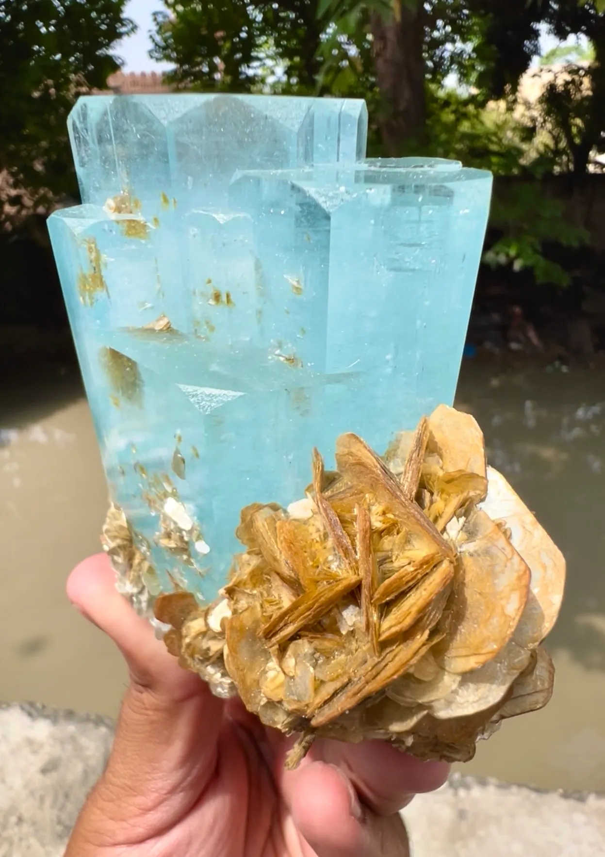 Aquamarine from Pakistan, Gilgit-Baltistan, Nagar District, Chumar Bakhoor - image 8