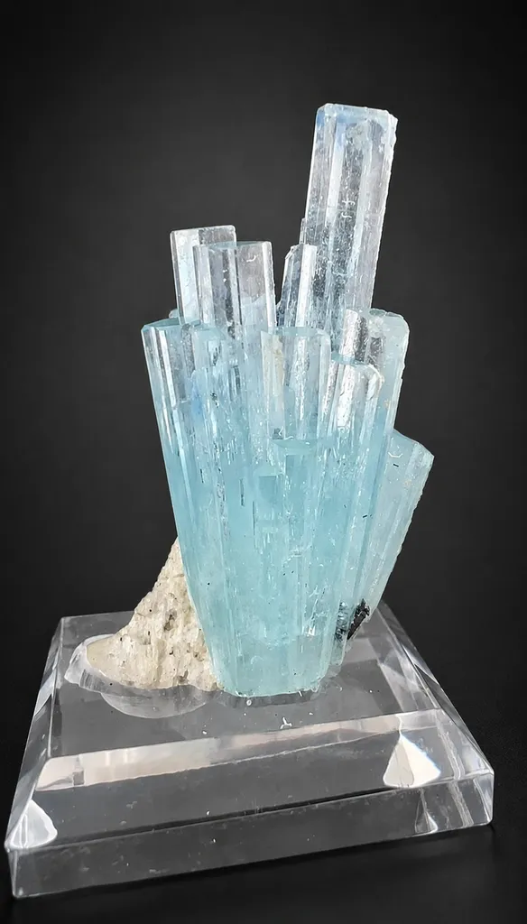 Aquamarine from Pakistan, Gilgit-Baltistan, Shigar District, Shigar Valley - image 6
