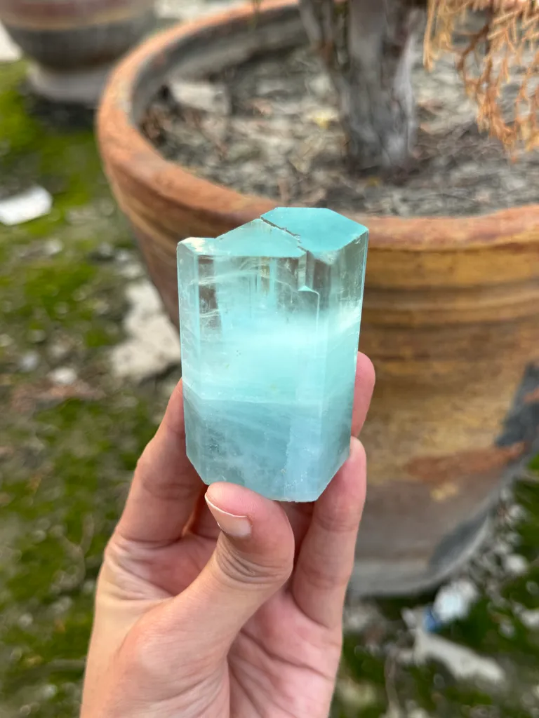 Aquamarine from Pakistan, Gilgit-Baltistan, Shigar District, Shigar Valley - image 2