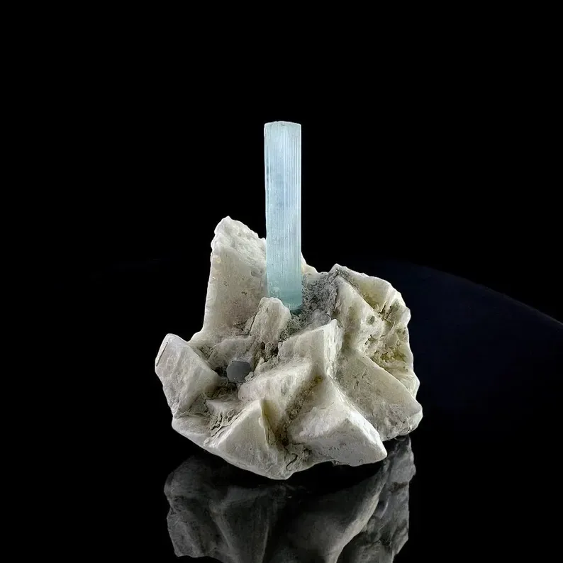 Aquamarine from Pakistan, Gilgit-Baltistan, Shigar District, Shigar Valley image