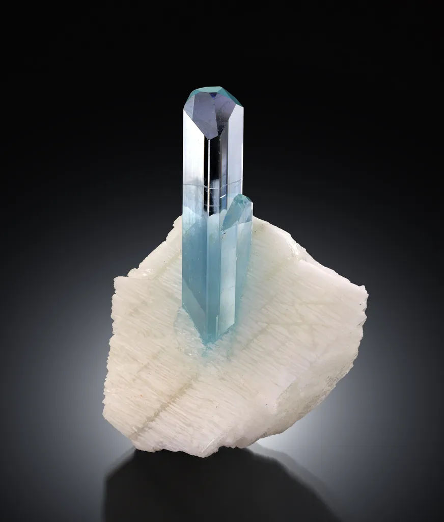 Aquamarine from Pakistan, Gilgit-Baltistan, Shigar District, Shigar Valley image