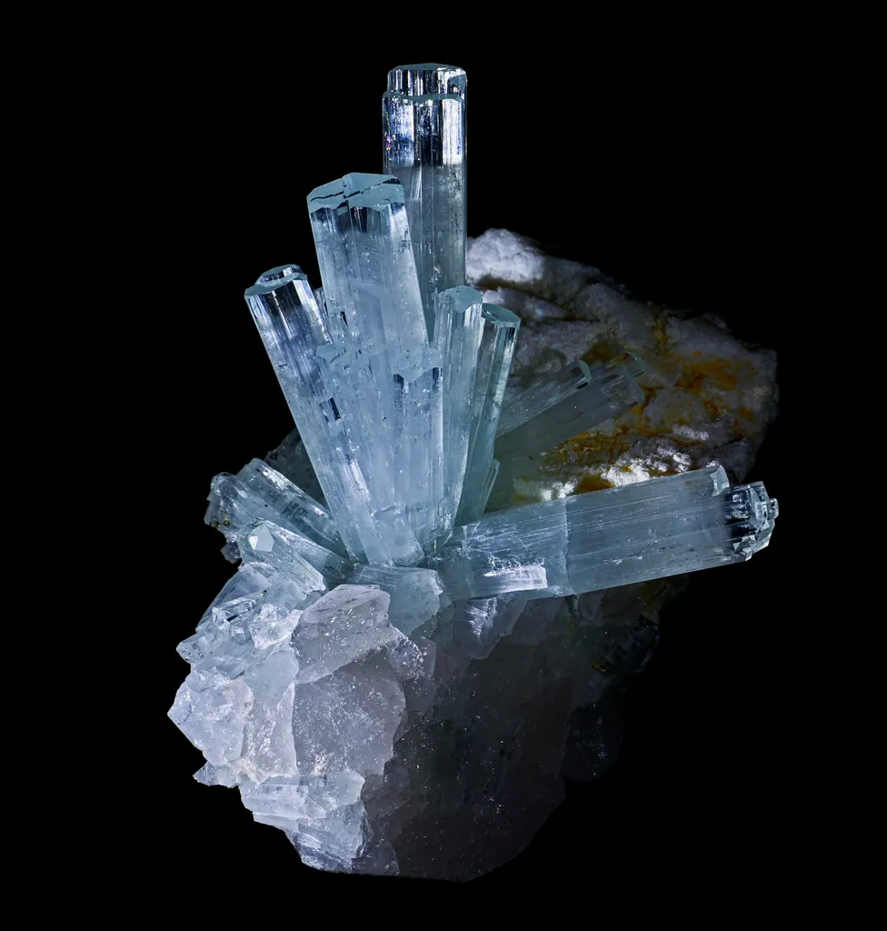 Aquamarine from Pakistan, Gilgit-Baltistan, Shigar District, Shigar Valley image