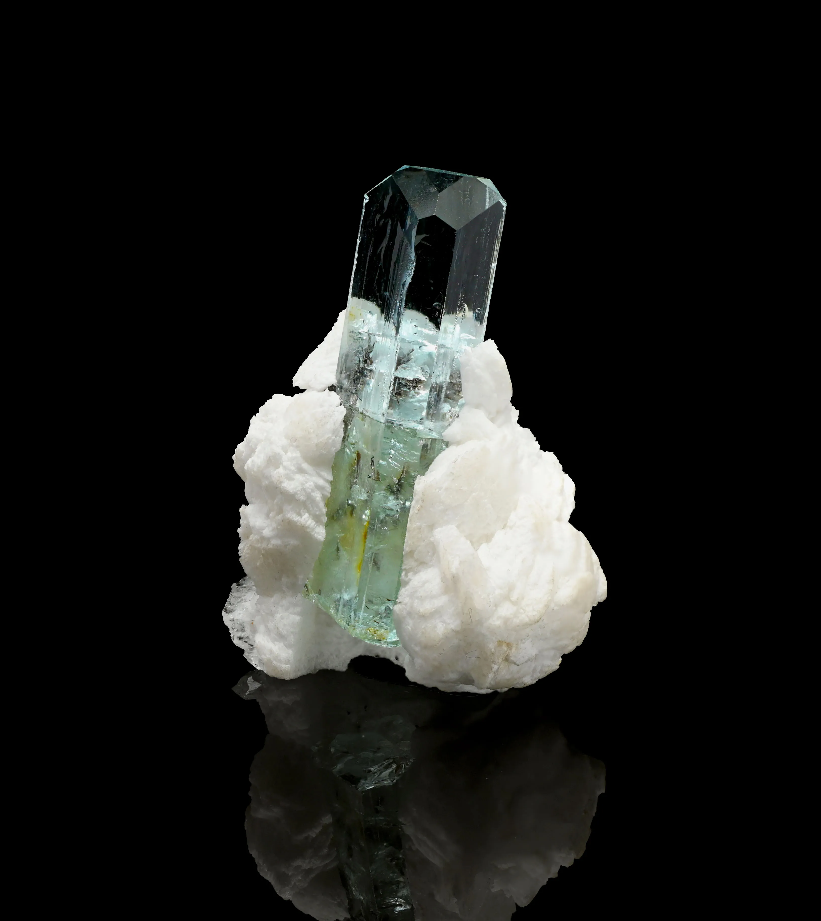 Aquamarine from Pakistan, Gilgit-Baltistan, Shigar District, Shigar Valley - image 2