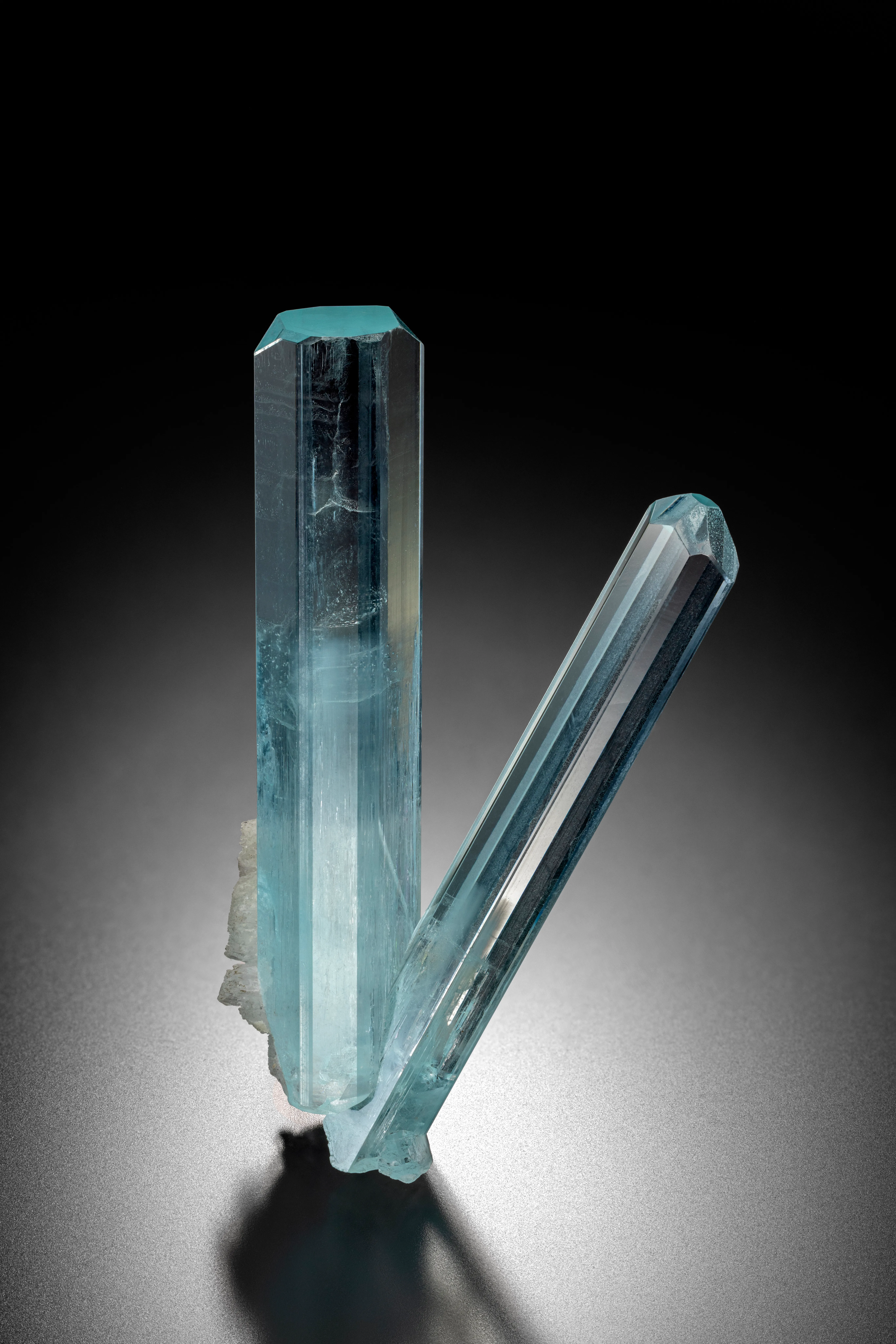 Aquamarine from Pakistan, Gilgit-Baltistan, Shigar District, Shigar Valley - image 2