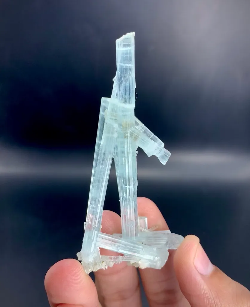 Aquamarine from Pakistan, Gilgit-Baltistan, Shigar District, Shigar Valley, Alchuri image