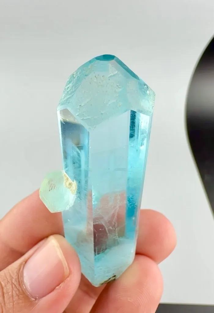 Aquamarine from Pakistan, Gilgit-Baltistan, Shigar District, Shigar Valley, Alchuri image