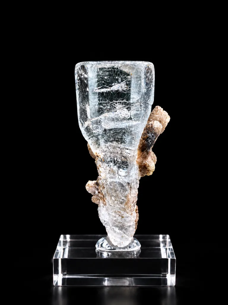 Aquamarine from Pakistan, Gilgit-Baltistan, Shigar District, Shigar Valley, Alchuri image