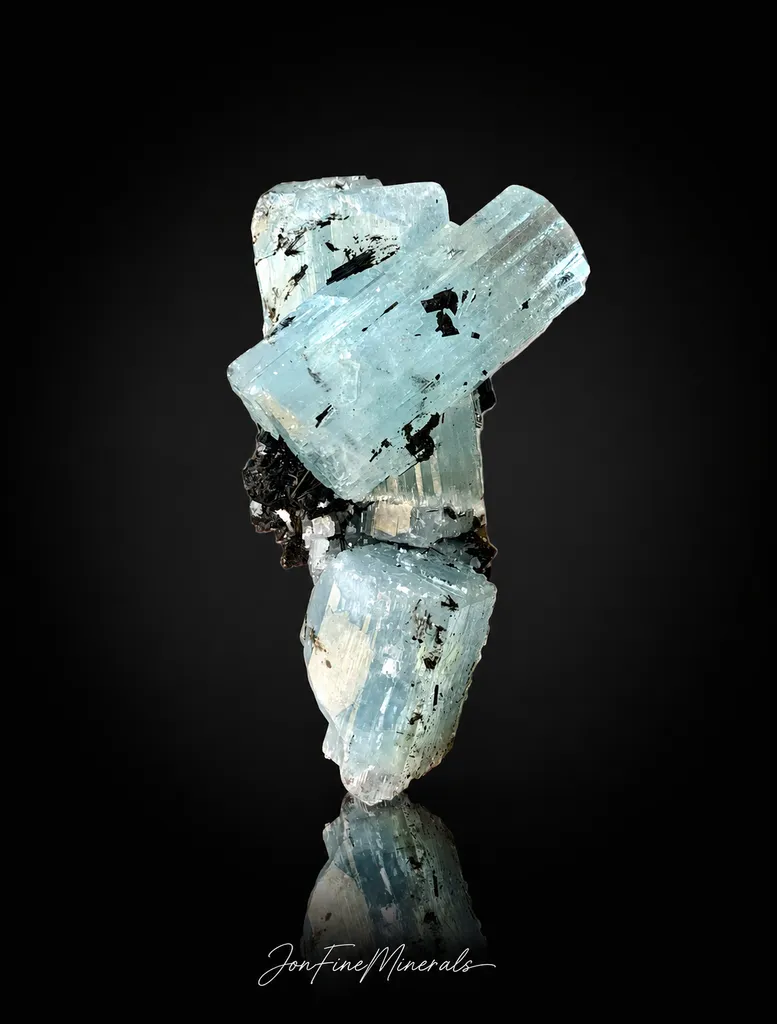 Aquamarine from Pakistan, Gilgit-Baltistan, Shigar District, Shigar Valley, Alchuri image