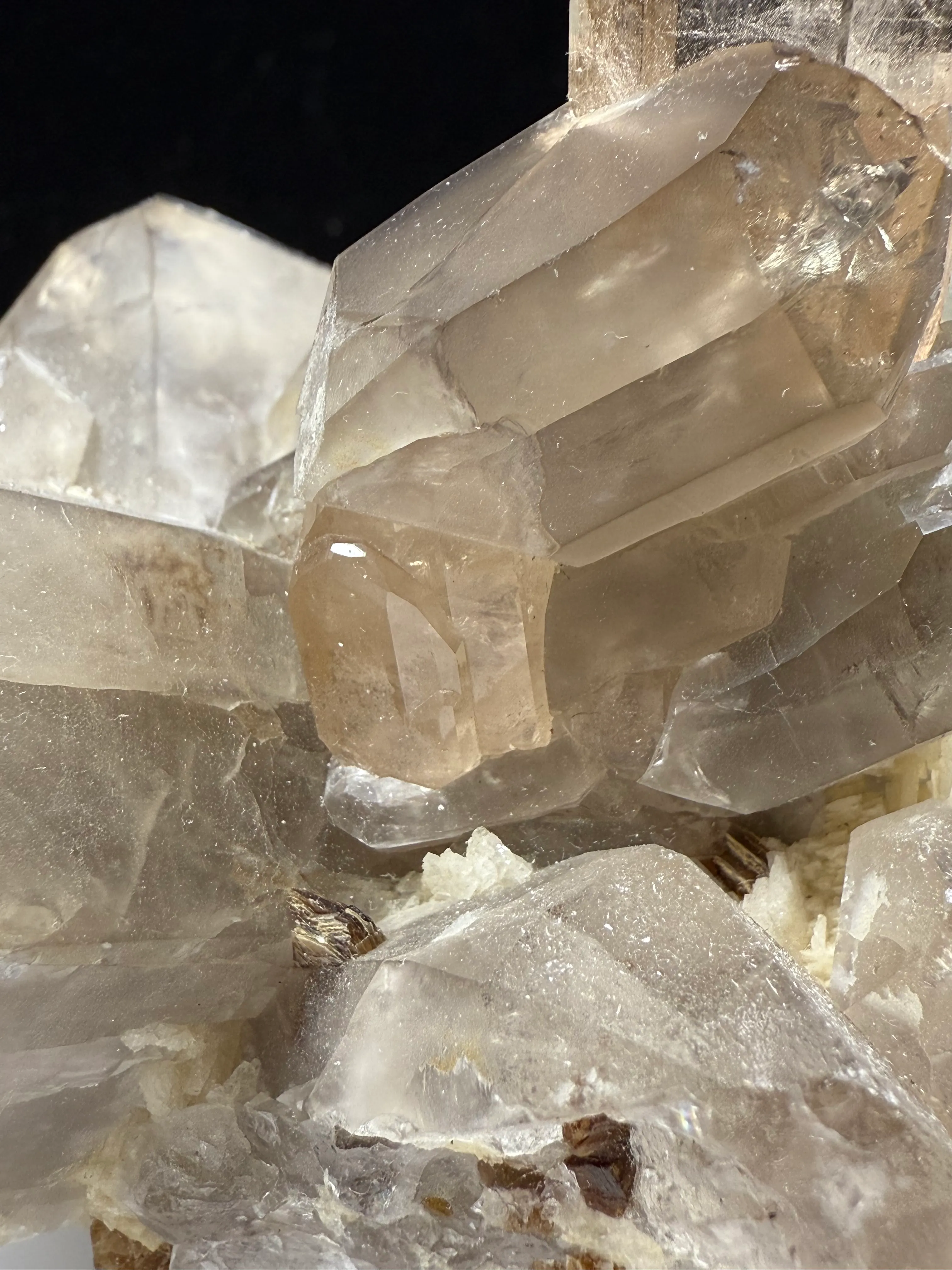 Aquamarine from Pakistan, Gilgit-Baltistan, Shigar District, Shigar Valley, Alchuri - image 3