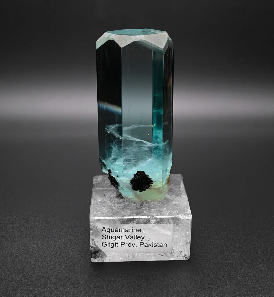 Aquamarine from Pakistan, Gilgit-Baltistan, Shigar District, Shigar Valley image