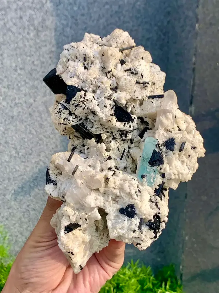 Aquamarine from Pakistan, Shigar Valley, - image 7