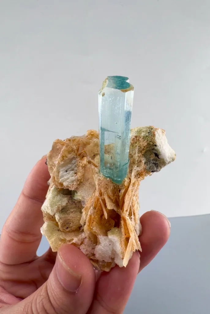Aquamarine from Pakistan - image 4
