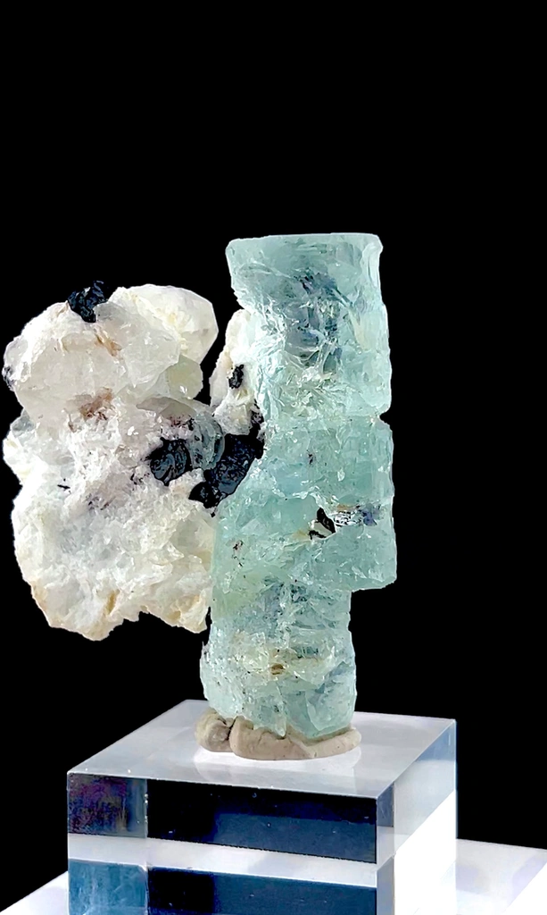 Aquamarine from Pari, Gilgit-Baltistan, Pakistan - image 3