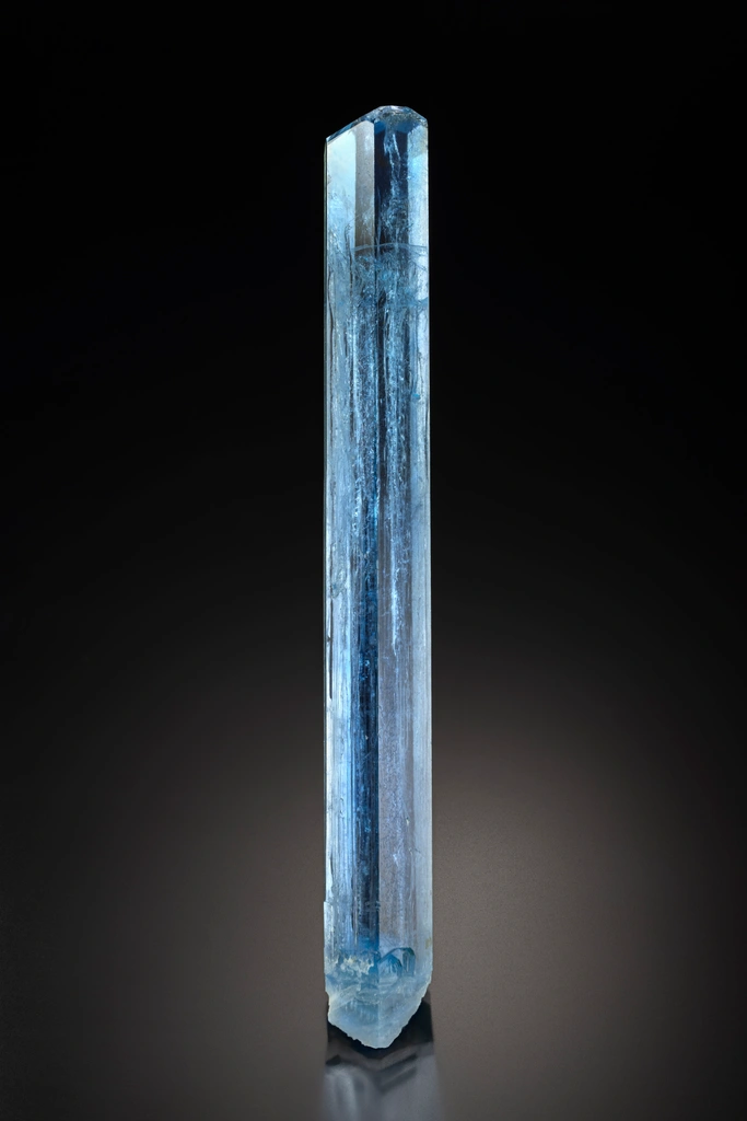 Aquamarine from Quỳ Châu District, Nghệ An Province, Vietnam image