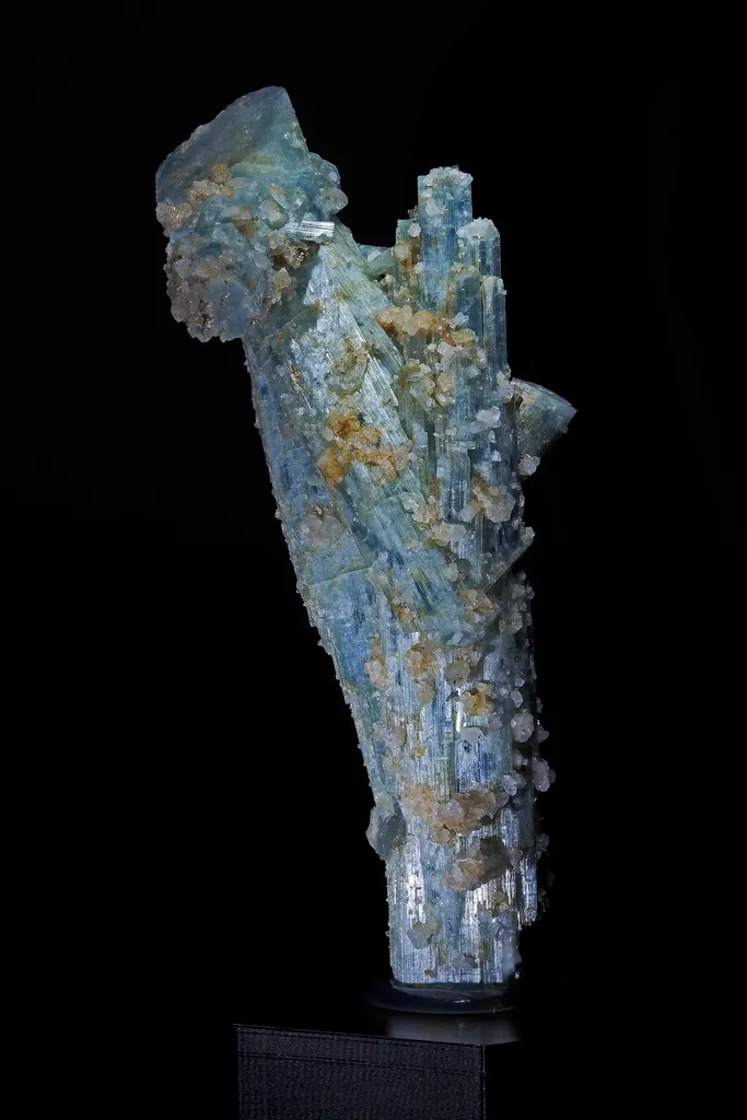 Aquamarine from Russia, Zabaykalsky Krai, Adun-Cholon Range, Sherlova Gora image