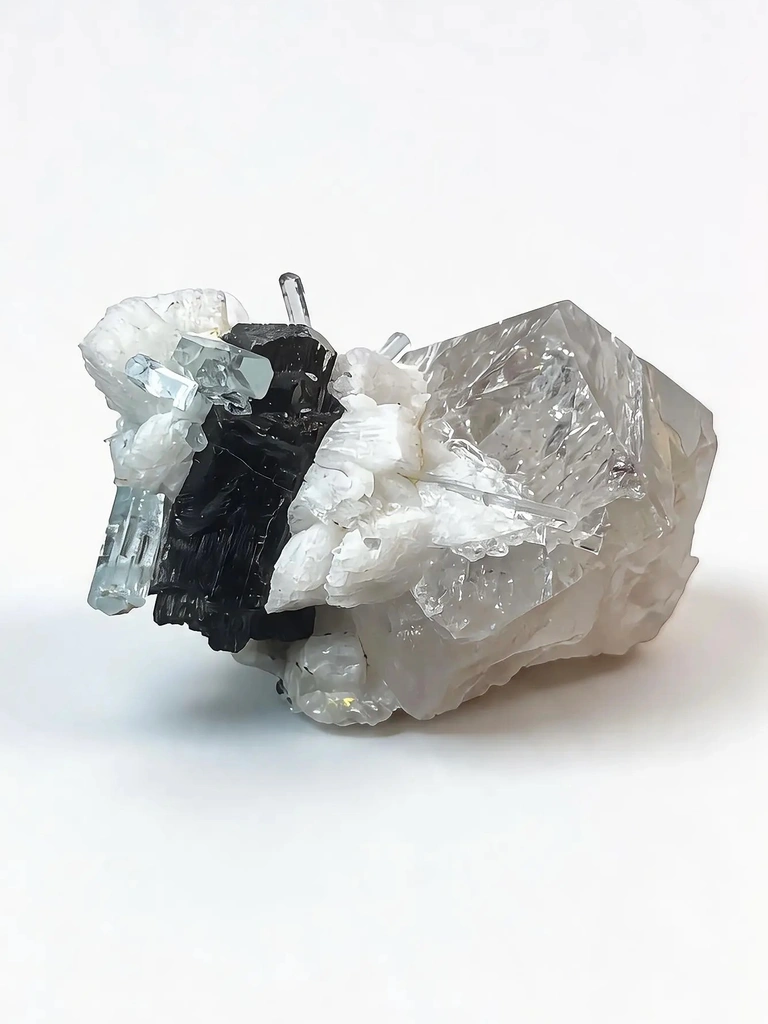 Aquamarine from Shigar Valley, Shigar District, Gilgit-Baltistan, Pakistan - image 4