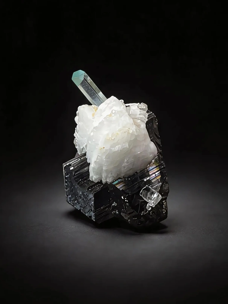 Aquamarine from Shigar Valley, Shigar District, Gilgit-Baltistan, Pakistan - image 5
