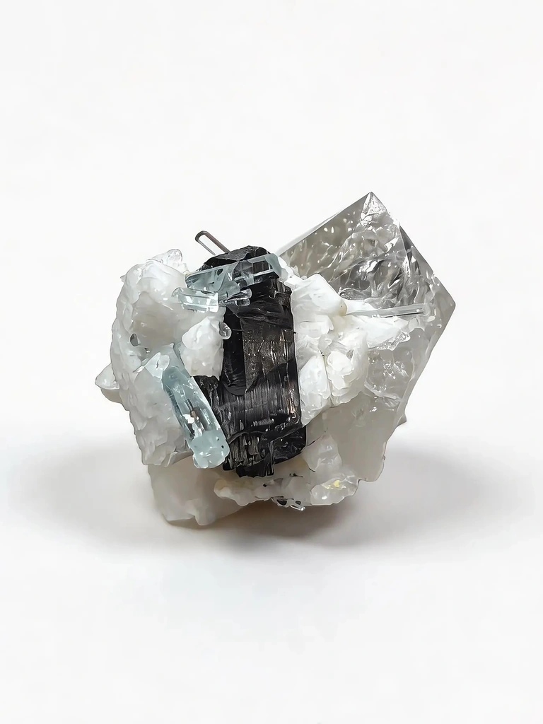 Aquamarine from Shigar Valley, Shigar District, Gilgit-Baltistan, Pakistan - image 8