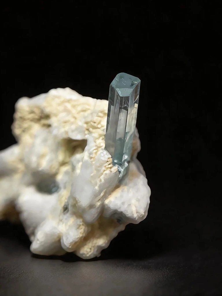 Aquamarine from Shigar Valley, Shigar District, Gilgit-Baltistan, Pakistan - image 4