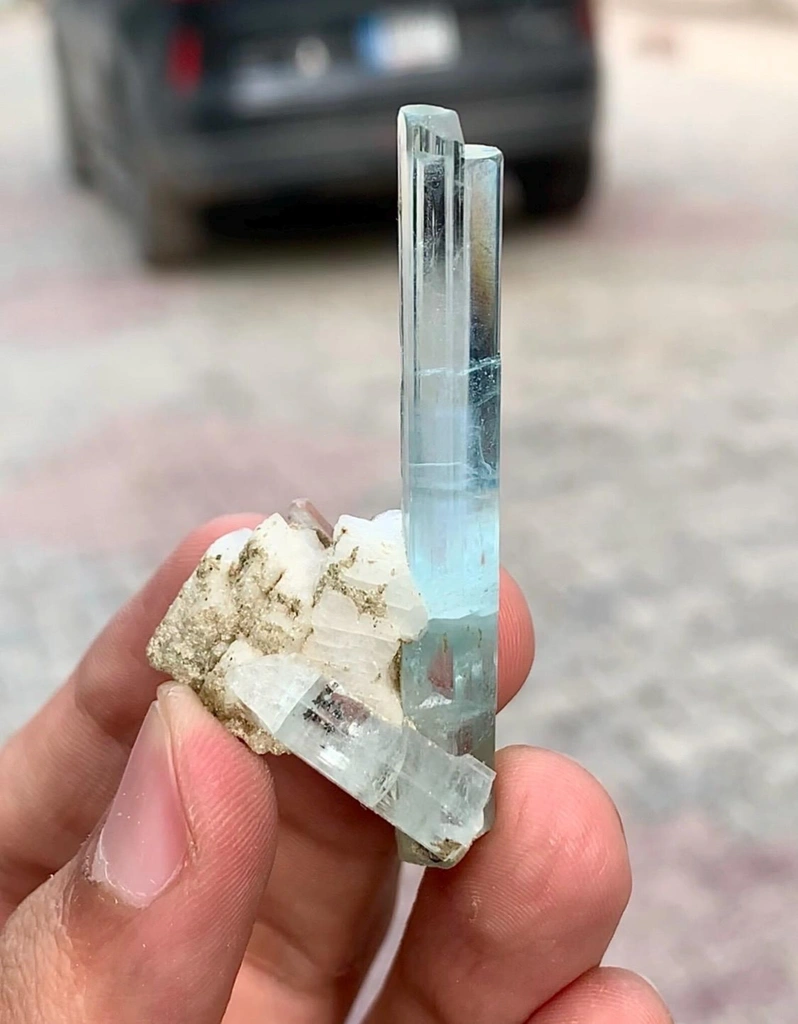 Aquamarine from Shigar Valley, Shigar District, Gilgit-Baltistan, Pakistan - image 4
