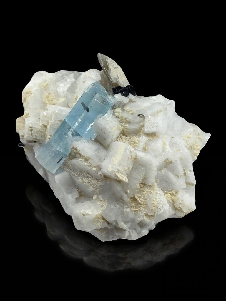 Aquamarine from Shigar Valley, Shigar District, Gilgit-Baltistan, Pakistan - image 3