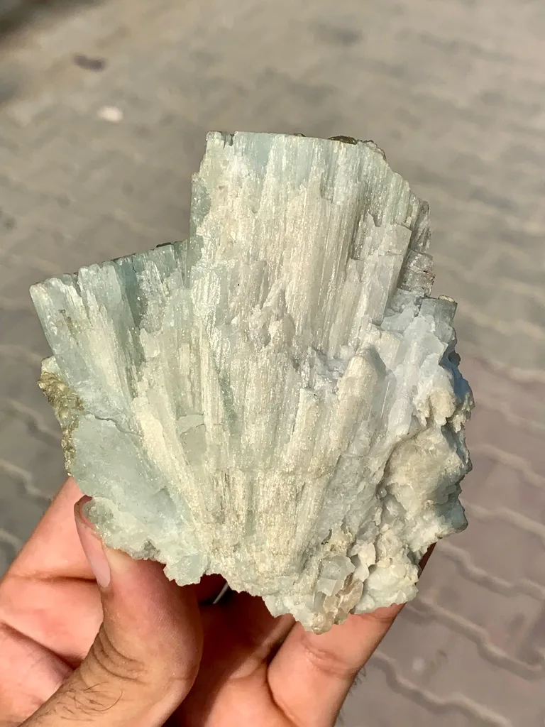 Aquamarine from Shigar Valley, Shigar District, Gilgit-Baltistan, Pakistan - image 10