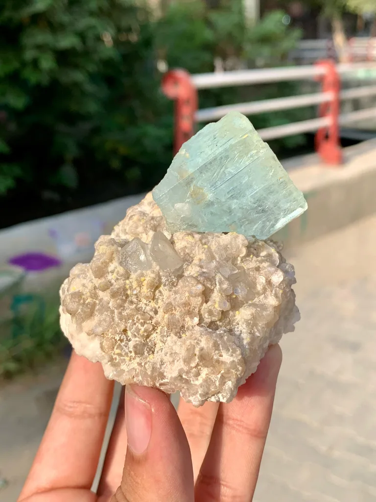 Aquamarine from Shigar Valley, Skardu District, Gilgit-Baltistan, Pakistan - image 4