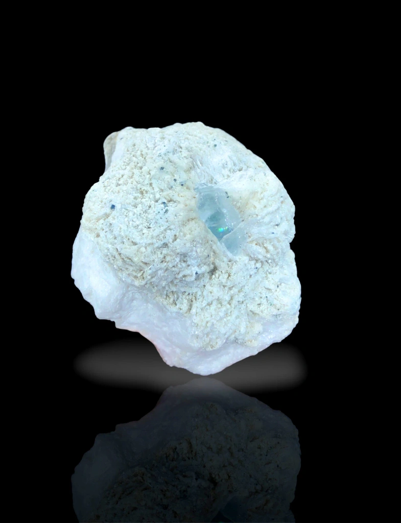 Aquamarine from Skardu District, Gilgit-Baltistan, Pakistan - image 6
