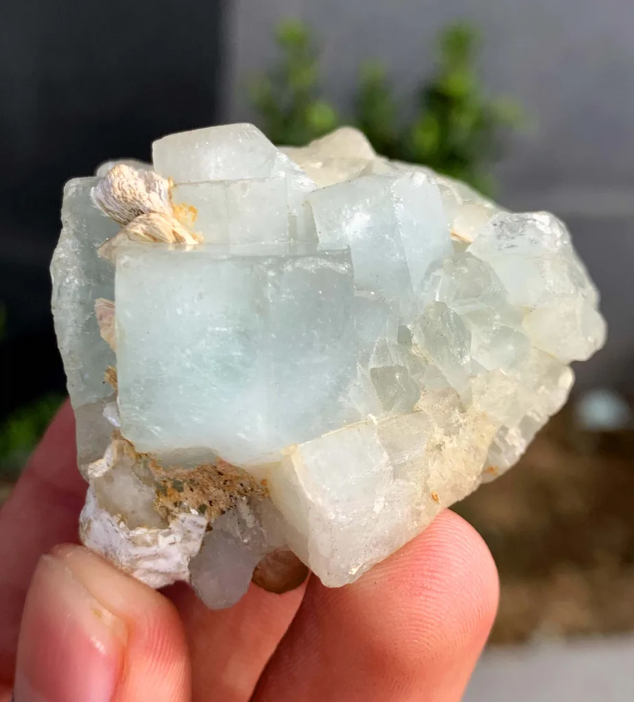 Aquamarine from Skardu District, Gilgit-Baltistan, Pakistan - image 9