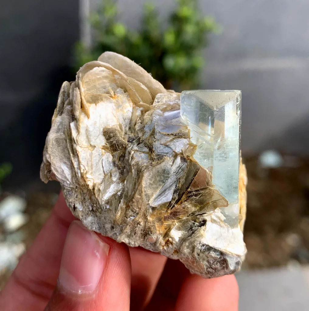 Aquamarine from Skardu District, Gilgit-Baltistan, Pakistan - image 3