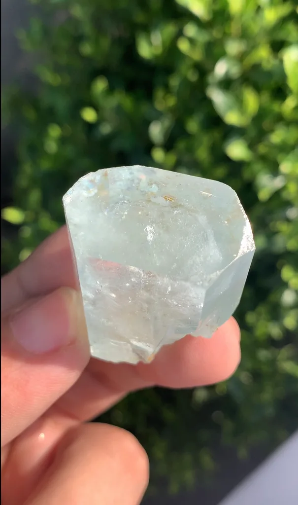 Aquamarine from Skardu District, Gilgit-Baltistan, Pakistan - image 8