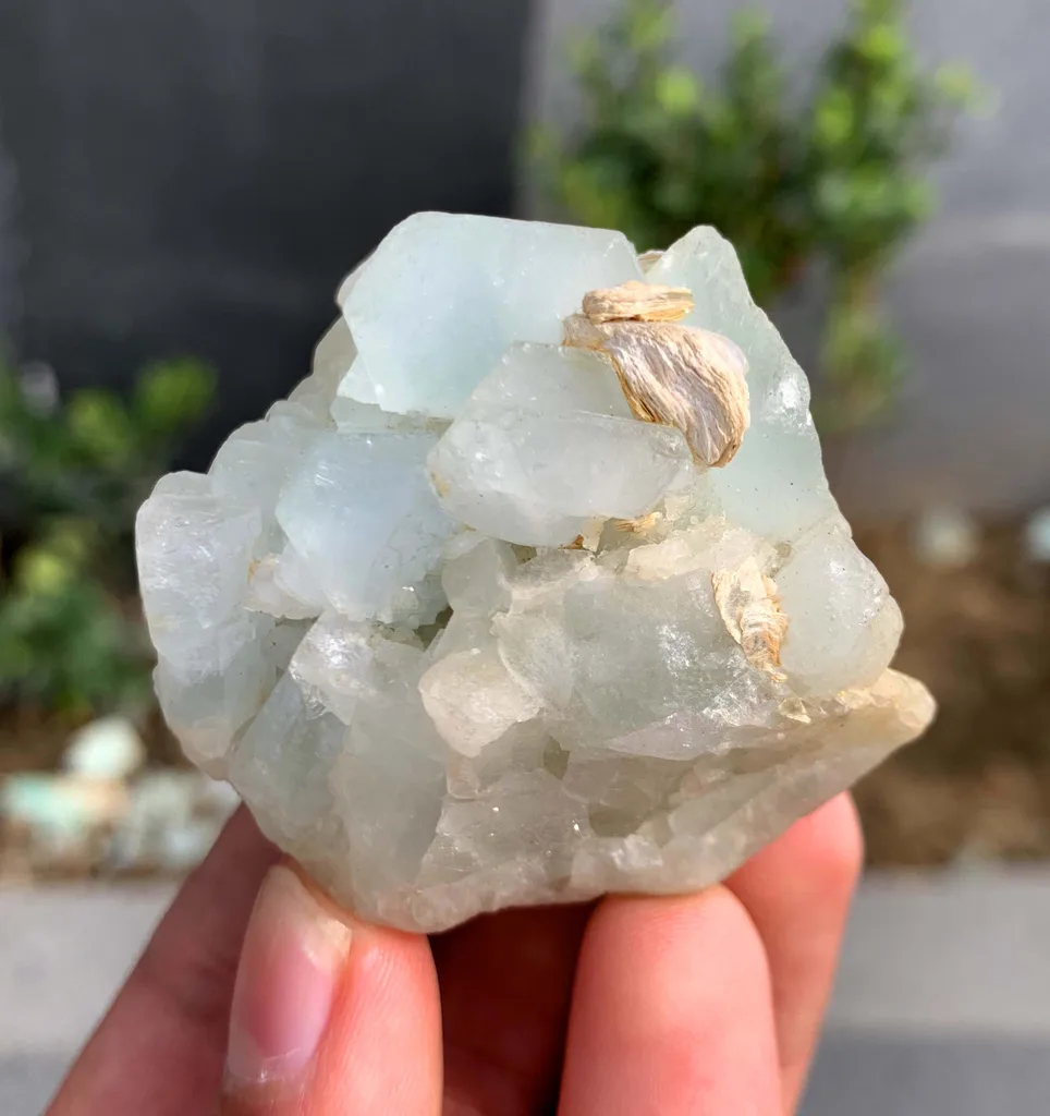 Aquamarine from Skardu District, Gilgit-Baltistan, Pakistan - image 6