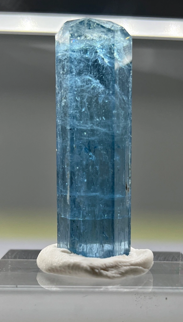 Aquamarine from Vietnam image