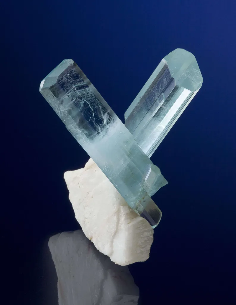 Aquamarine on Albite image