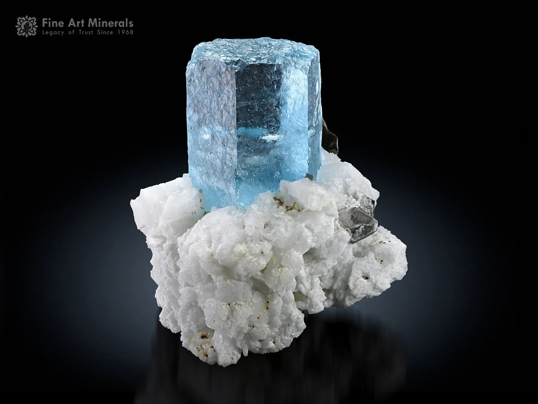 Aquamarine on Albite from Nyt Bruk Mine Pakistan - image 2