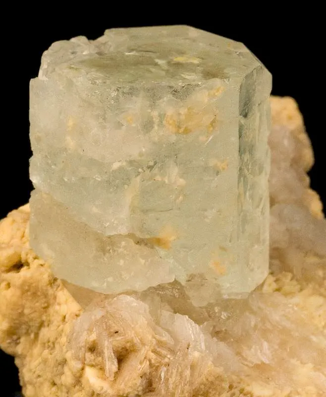 Aquamarine on Feldspar - image 5