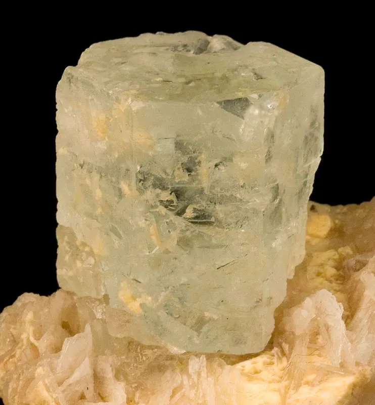 Aquamarine on Feldspar - image 3