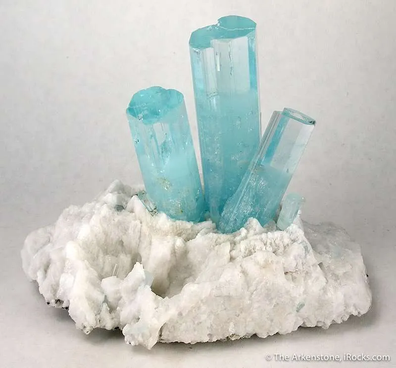 Aquamarine on Feldspar image