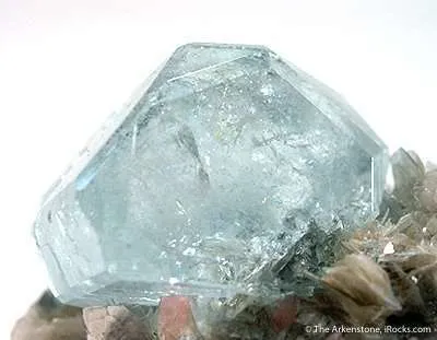 Aquamarine on Muscovite - image 3